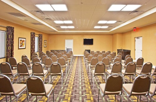 St. Augustine Hotel | Holiday Inn Express and Suites Saint Augustine North by IHG