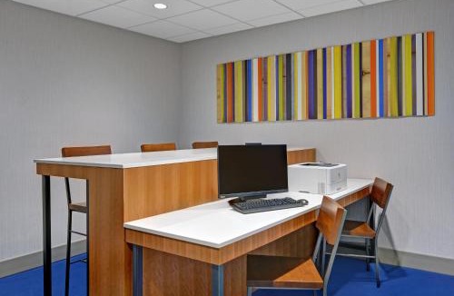 Atmore Hotel | Holiday Inn Express Atmore by IHG