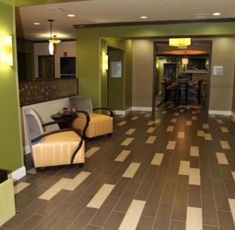 Madison Hotel | Holiday Inn Express & Suites - Huntsville Airport by IHG