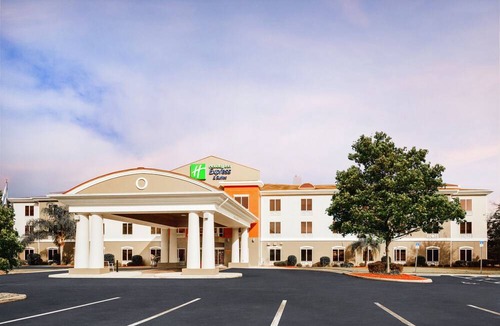 Lecanto Hotel | Holiday Inn Express Hotel & Suites Inverness, an IHG Hotel