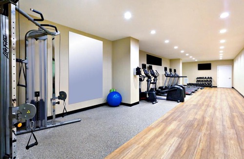 Hialeah Hotel | Holiday Inn Miami West - Airport Area by IHG