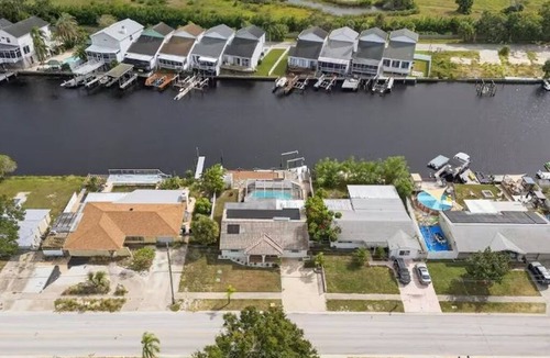 Forest Hills House | Home away from home, Entire home in Holiday, Florida