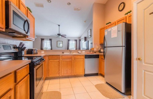 Hillcrest Estates House | House ∙ 4 bedrooms ∙ 7 guests
