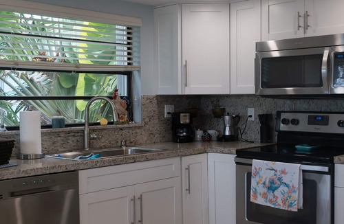 Ocean Isle Estates House | Huge Ocean Side 2/2 with plenty of Dock Space available for rent!