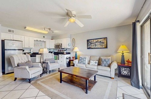 Orange Beach Condo | Ideal beachside getaway on ground floor with 3 pools - walk 600' to sand