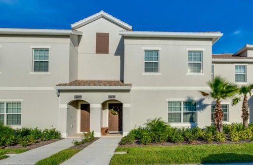 Davenport Villa | Imagine Your Family Renting This Luxury Contemporary Style Home on Champions Gate Resort, Orlando Townhome 2825