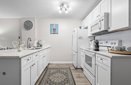 Orange Beach Condo | Incredible Ocean Front Views, Indoor/Outdoor Pool, Hot Tub, Fully Stocked, 4 TVs