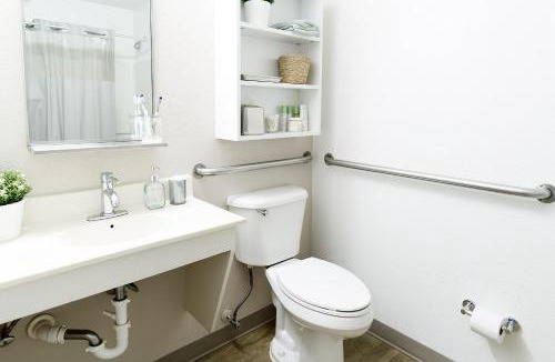 Huntsville Hotel | InTown Suites Extended Stay Huntsville AL - NASA