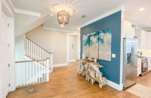 South Island House | Island Escape: 5BR Home w/Pool & Dock!