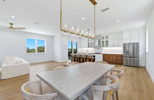 Bethune Beach House | 🌊Island Palm | Ocean and River Views | Walk to No Drive Beach 🌊
