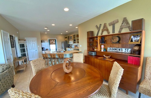 Morgantown House | July Discounted! Great views! Pools! Pickleball!