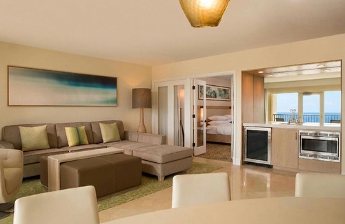 Marco Island Resort | JW Marriott Marco Island Beach Resort