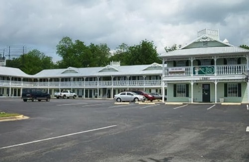 Boaz Hotel | Key West Inn - Boaz