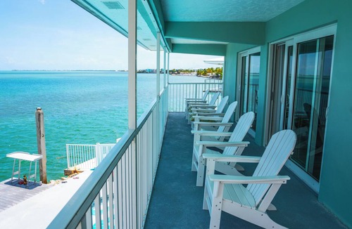 Little Venice House | Keys Oceanfront Oasis 4BR, 3.5 Bath Pool Home in Marathon. Amazing views