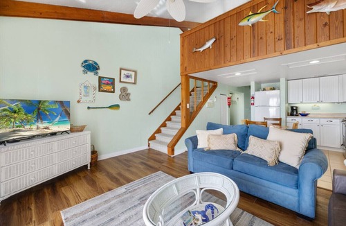 Cedar Key Condo | King Bed 🏝️ Loft Condo 🏝️ Top Floor 🏝️ Gulf view