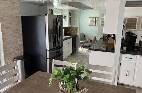 Belair Bayou House | King Suite! Heated Pool! 5 miles to beach!