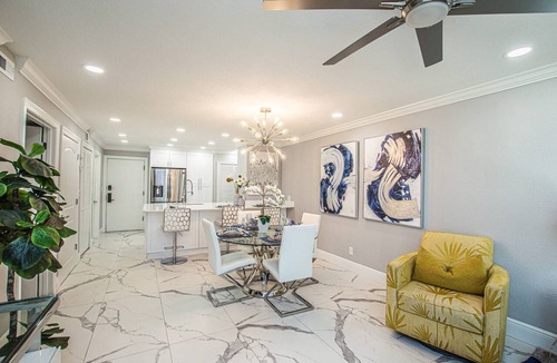 Wesley Chapel Condo | King Suite & Patio | Ground Floor | Monthly Stay | 1BR, Pool, Near Tampa | Saddlebrook Resort