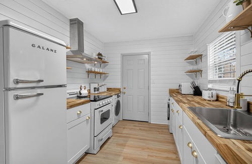 South Pensacola Cottage | La Vie en Rose: French-inspired East Hill Cottage