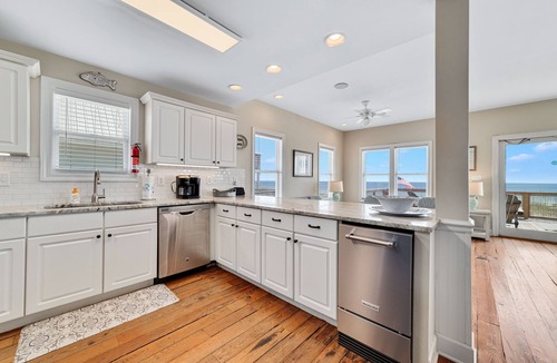 Gulf Shores House | Lagniappe II by GSVR | Spacious Beachfront Getaway, Pet Friendly + FREE Activities/Golf