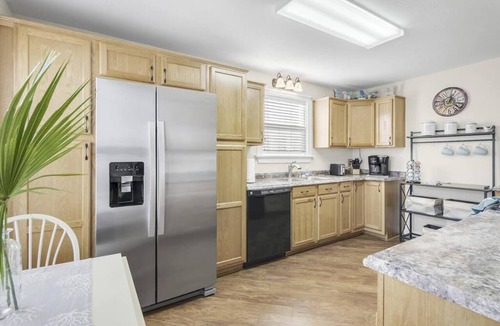 Miramar Heights Cottage | Laguna Beach ~ Fire Pit ~ 5 min. walk to Beach