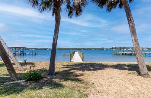 Gulf Shores Apartment | Laguna Bella B8 condo