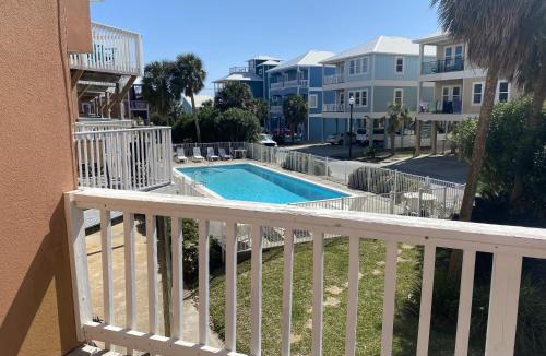 Gulf Shores Apartment | Laguna Bella B8 condo