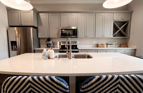 Laguna Beach Estates House | Lah De Dah - The Perfect Getaway for Family & Friends