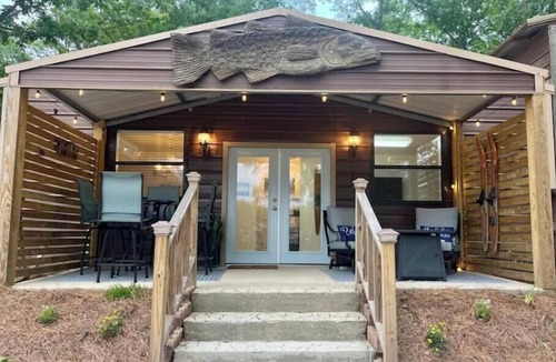 Little Kowaliga House | Lake Martin Boathouse great for couples: steps to the dock. Paddleboat included.