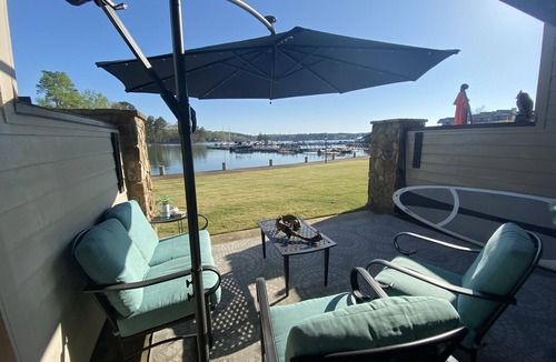 Dadeville Condo | LAKE MARTIN Water Walk Out Condo IN STILLWATERS 35 MIN TO AUBURN!
