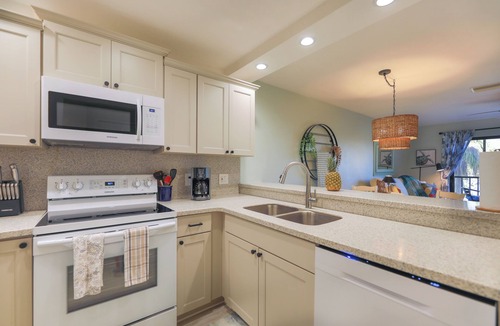 Sanibel Condo | Lake Palms 3 | Now with Summer Discount!