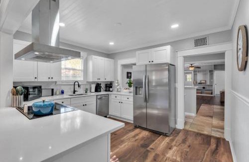 Lake Wales House | Lake Wales Landing on Johnson