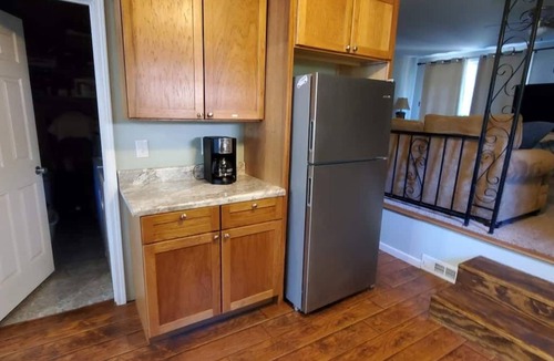Guntersville House | Lakefront home- 3 slip boathouse-Large yard