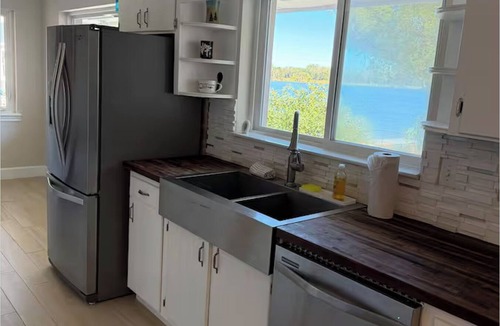 Cypress Gardens House | Lakefront home with heated pool minutes from Legoland