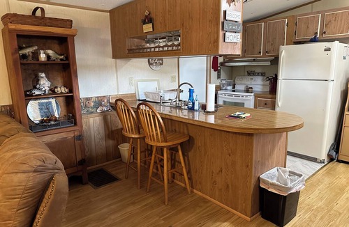 Moore Haven House | Lakeport Hydeaway Plenty of room for your boat as well!