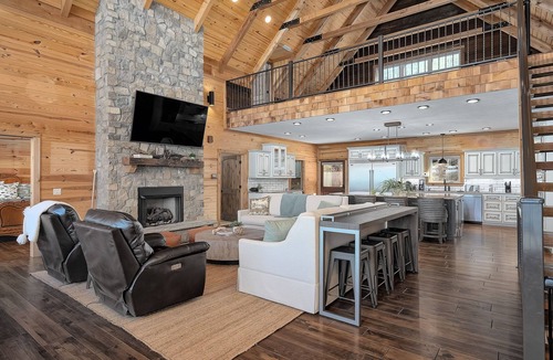 Arley House | "LAKEVIEW": No Steps, HOT TUB, Boat/Swim Dock, Elevator