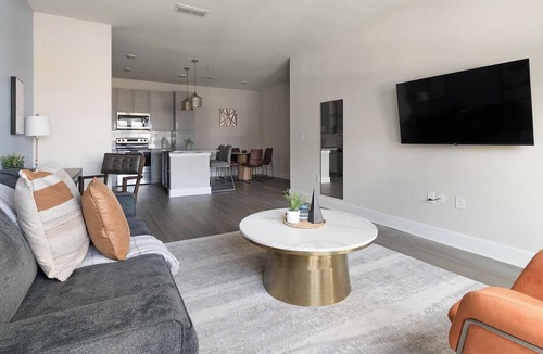 St. Johns Apartment | Landing | Amazing 1BD, Gym
