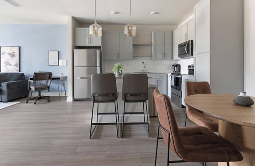 St. Johns Apartment | Landing | Amazing 1BD, Gym