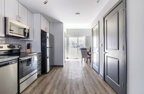 Northwest Pensacola Apartment | Landing | Amazing 3BD, Yoga Studio, Game Room