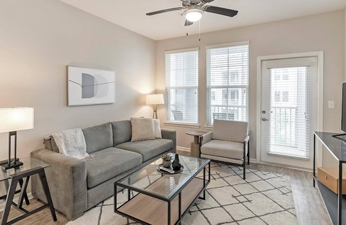 Land O' Lakes Apartment | Landing | Chic 2BD, Gym, Clubhouse