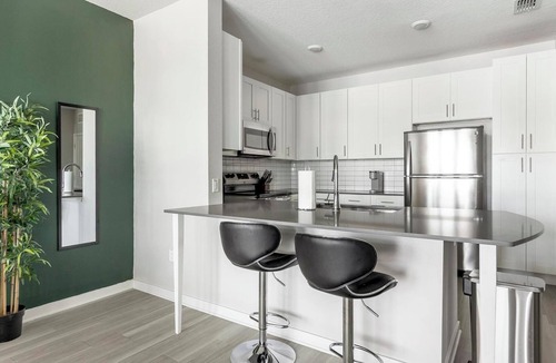 Sun City Center Apartment | Landing | Incredible 1BD, Gym