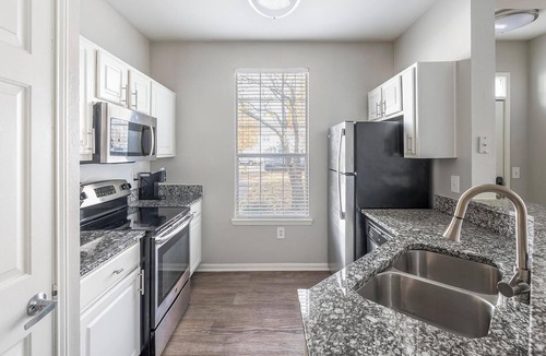 Murfreesboro Apartment | Landing | Modern 1BD, Clubhouse, Gym