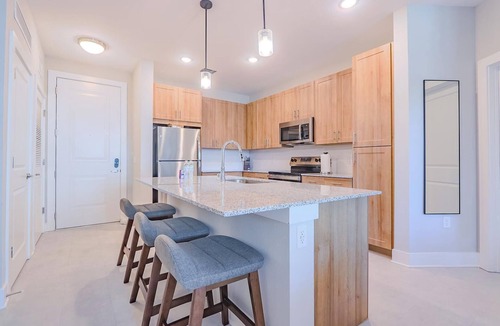 Interchange Square Apartment | Landing | Modern 2BD, Clubhouse, Pool