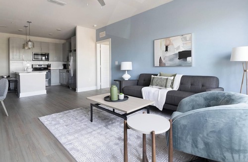 St. Johns Apartment | Landing | Modern 2BD, Gym