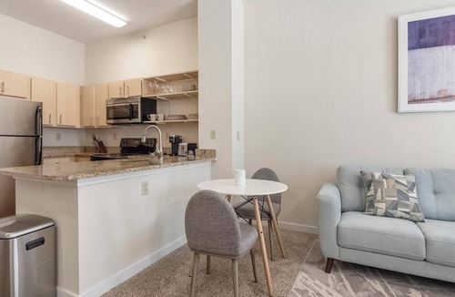 New Pathways Apartment | Landing | Spectacular 1BD, Gym, Clubhouse
