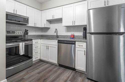 Homewood Apartment | Landing | Spectacular 2BD, Clubhouse, Pool