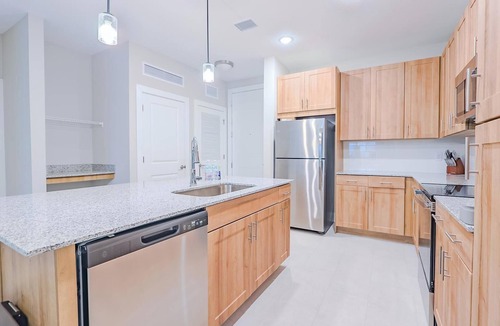 Interchange Square Apartment | Landing | Spectacular 2BD, Clubhouse, Gym