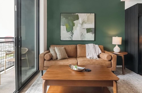 Central Business District Apartment | Landing | Stunning 1BD, Gym
