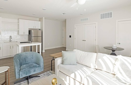 Belle Mina Apartment | Landing | Stylish 1BD, Yoga Studio, Courtyard