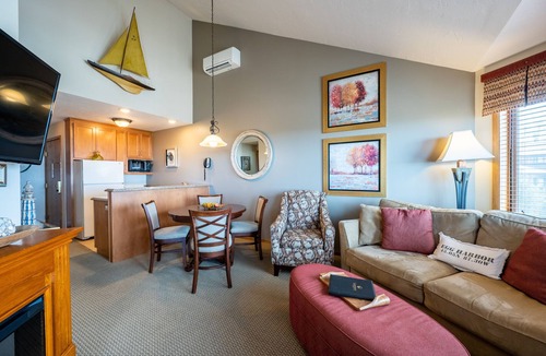 Egg Harbor Condo | Landmark Resort