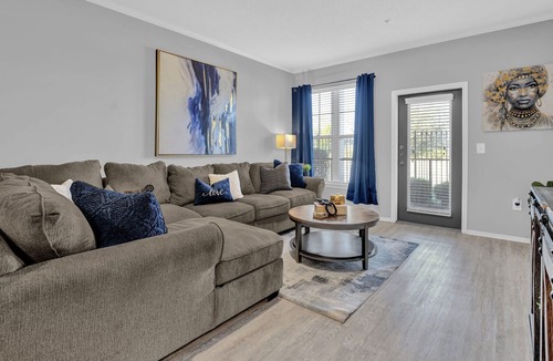 Downtown Memphis Apartment | Large 1bed